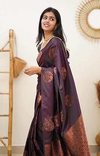 Women Cotton Saree - Image 2