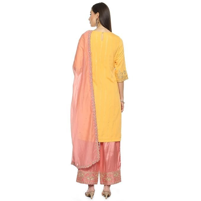 Women Cotton Straight Embroidered Suit Set - Image 3